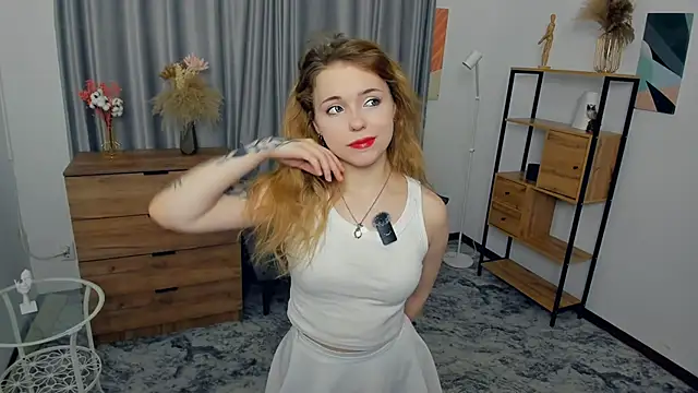 KymWestgaard online show from 01-12-26, 07:48