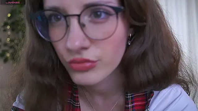 KarmenRasey online show from 04-16-26, 03:13