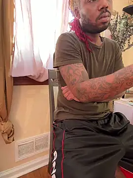 Snapshot of daddydarkskindikk chatting on 02-01-26, 05:00 daddydarkskindikk online show from 02-01-26, 05:00