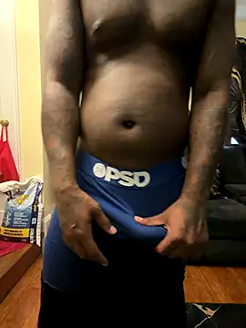 daddydarkskindikk online show from 12-19-25, 01:46