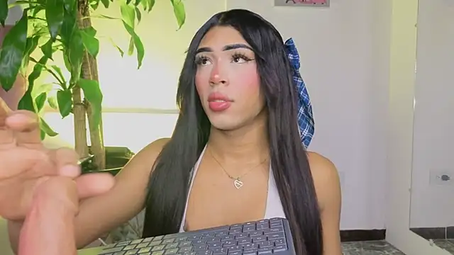 Im Perlaa  online show from 01-08-26, 08:15