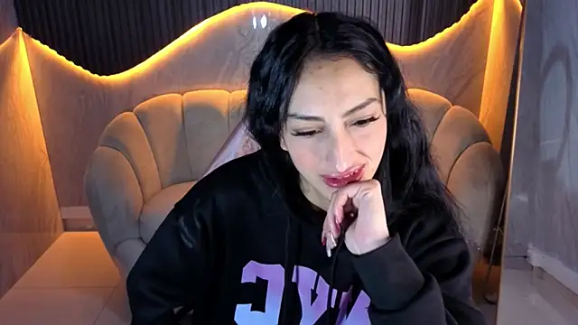 Tifany Tx online show from 03-25-26, 12:37