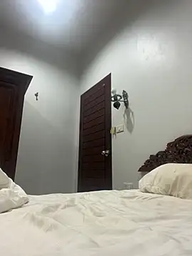 lena vandal online show from 01-16-26, 06:45