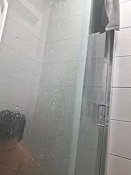 Snapshot of sweetpinoy2027 chatting on 02-12-26, 04:45 sweetpinoy2027 online show from 02-12-26, 04:45