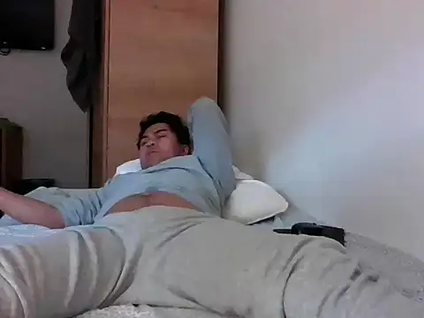 sweetpinoy2027 online show from 01-13-26, 07:45