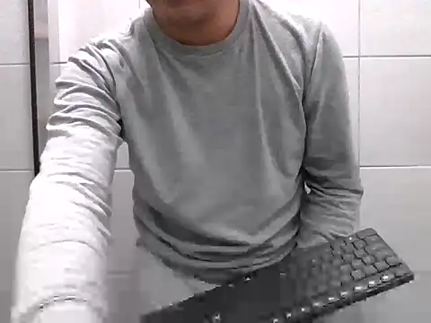 sweetpinoy2027 online show from 12-22-25, 08:53