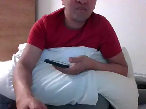 Snapshot of sweetpinoy2027 chatting on 02-11-26, 03:23 sweetpinoy2027 online show from 02-11-26, 03:23