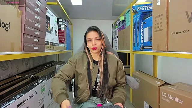 Snapshot of Ishtar_24 chatting on 02-09-26, 12:25 Ishtar 24 online show from 02-09-26, 12:25