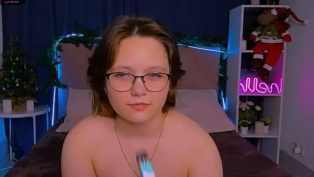 Mary Bryantt online show from 01-09-26, 01:23