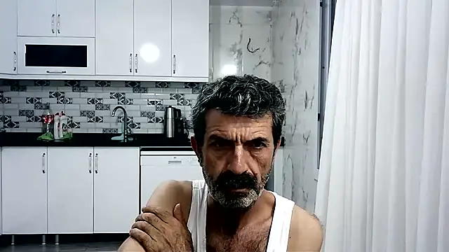 Snapshot of kobra21turki chatting on 06-04-26, 05:17 kobra21turki online show from 06-04-26, 05:17