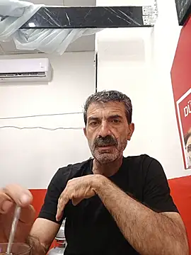 Snapshot of kobra21turki chatting on 06-17-26, 06:18 kobra21turki online show from 06-17-26, 06:18