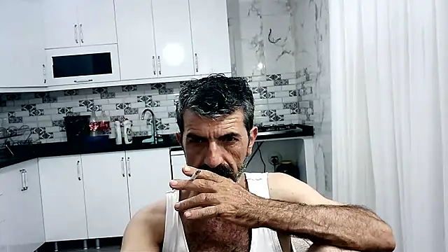 Snapshot of kobra21turki chatting on 06-10-26, 06:42 kobra21turki online show from 06-10-26, 06:42