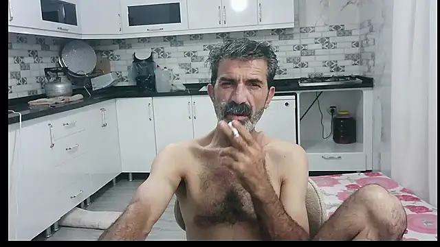 Snapshot of kobra21turki chatting on 07-17-26, 10:51 kobra21turki online show from 07-17-26, 10:51