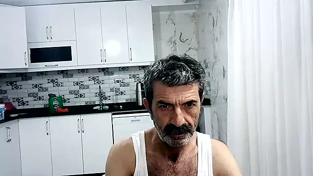 Snapshot of kobra21turki chatting on 06-25-26, 07:41 kobra21turki online show from 06-25-26, 07:41