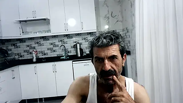 Snapshot of kobra21turki chatting on 06-06-26, 08:58 kobra21turki online show from 06-06-26, 08:58