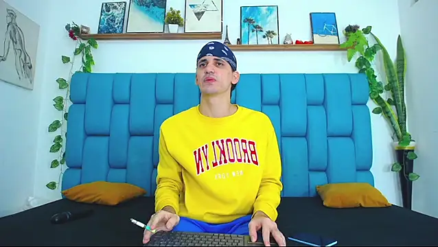 boy Dirty X online show from 01-15-26, 03:21