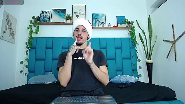 boy Dirty X online show from 12-19-25, 05:32