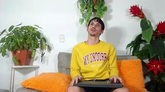 boy Dirty X online show from 05-09-26, 05:22