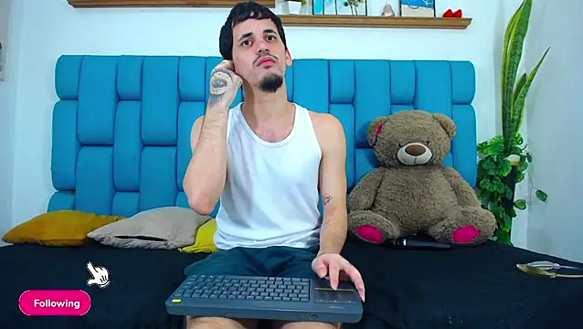 boy Dirty X online show from 04-19-26, 05:19