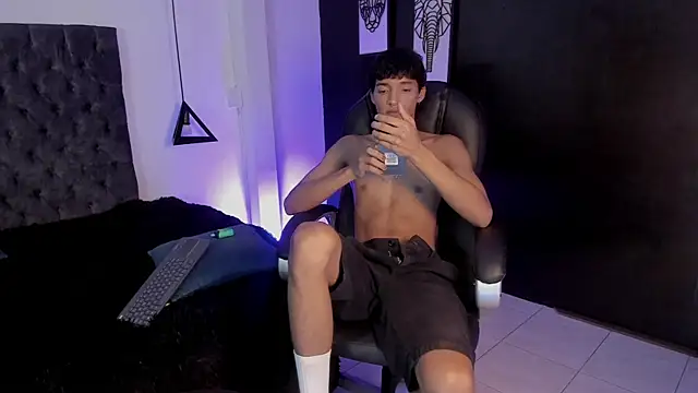 im ralff online show from 04-12-26, 03:32