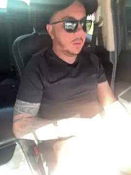 Diegohernan17 online show from 06-27-26, 03:40