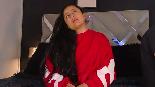 Ithan Skin online show from 03-06-26, 12:00