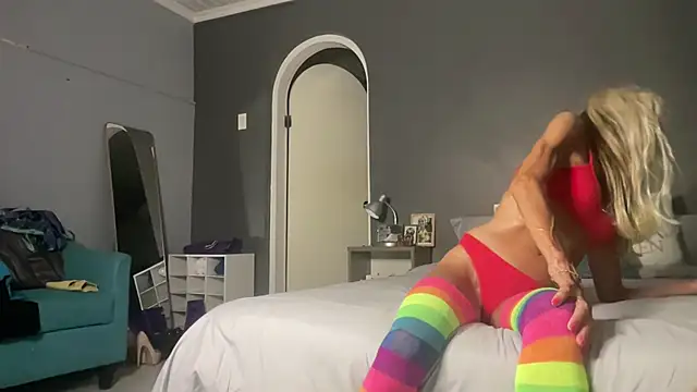 Snapshot of siennadiamond chatting on 02-03-26, 01:27 siennadiamond online show from 02-03-26, 01:27