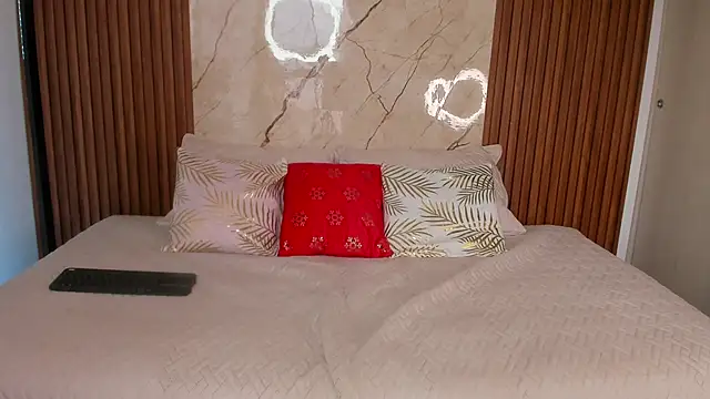 Lily Hiill7 online show from 01-12-26, 06:47