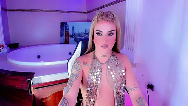 Snapshot of miludollts chatting on 01-12-26, 04:03 miludollts online show from 01-12-26, 04:03