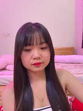    KARA    online show from 02-12-26, 12:32