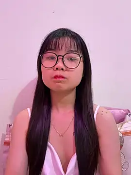    KARA    online show from 04-18-26, 08:27