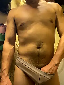 Snapshot of Anhyeuem1950 chatting on 12-22-25, 12:22 Anhyeuem1950 online show from 12-22-25, 12:22