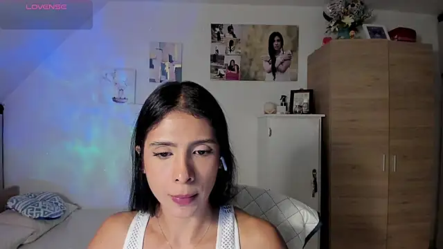 Snapshot of VEROSlen- chatting on 07-09-26, 03:29 VEROSlen- online show from 07-09-26, 03:29