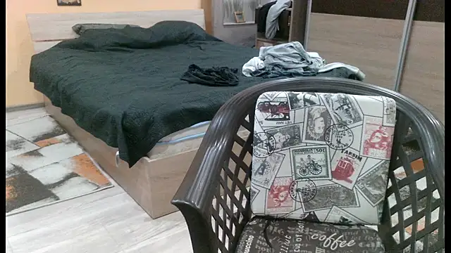 Snapshot of alieninhumanbody1 chatting on 01-14-26, 02:26 alieninhumanbody1 online show from 01-14-26, 02:26