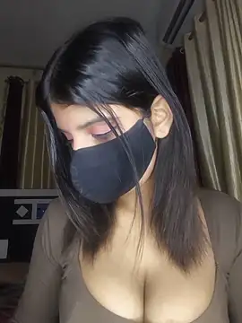 Snapshot of Zaayaa_2 chatting on 06-22-26, 07:22 Zaayaa 2 online show from 06-22-26, 07:22