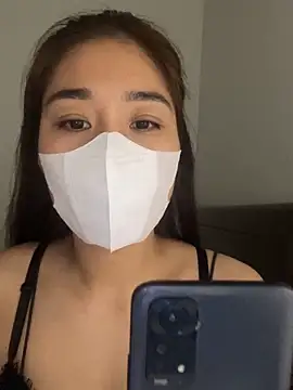 Snapshot of Sophia69-sweet chatting on 12-16-25, 07:01 Sophia69-sweet online show from 12-16-25, 07:01