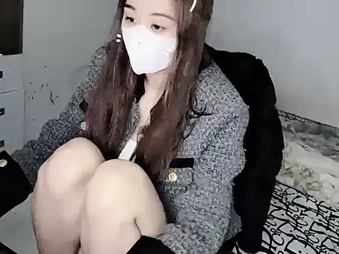 Snapshot of Sophia69-sweet chatting on 12-18-25, 06:07 Sophia69-sweet online show from 12-18-25, 06:07