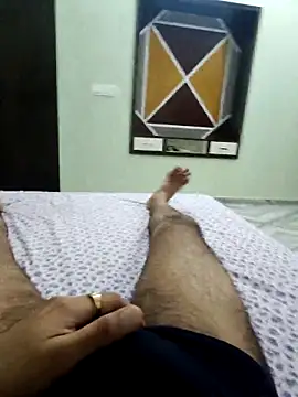 Tall7boy7 online show from 04-14-26, 05:18