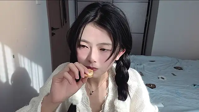 Koikoi    online show from 01-13-26, 02:15