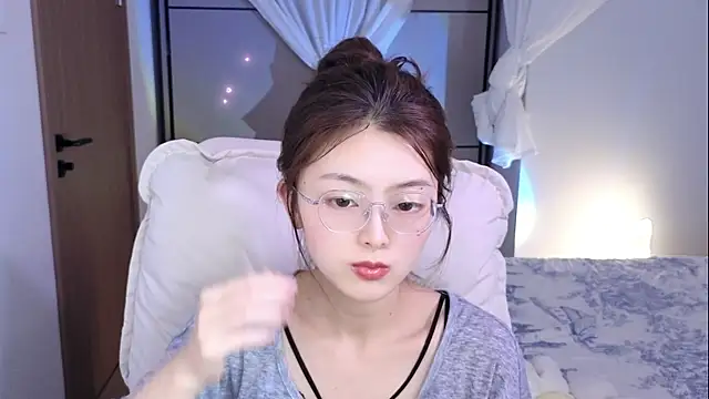 Koikoi    online show from 04-03-26, 06:42