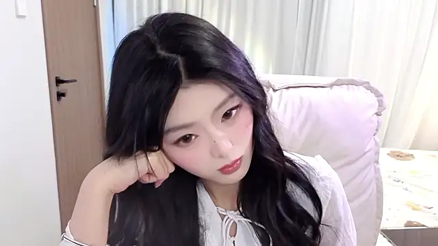 Snapshot of Koikoi___ chatting on 03-03-26, 12:23 Koikoi online show from 03-03-26, 12:23