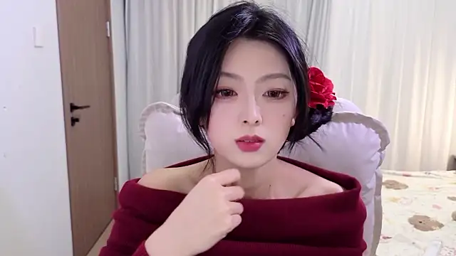 Snapshot of Koikoi___ chatting on 02-24-26, 01:23 Koikoi online show from 02-24-26, 01:23