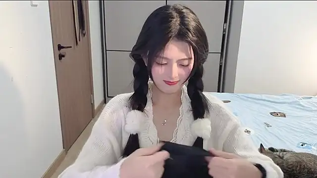 Koikoi    online show from 01-12-26, 02:02