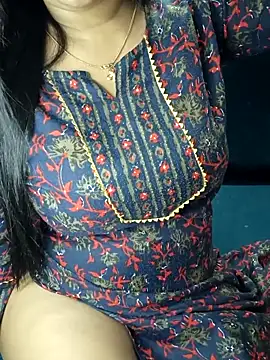 Snapshot of SSiya- chatting on 06-07-26, 08:47 SSiya- online show from 06-07-26, 08:47