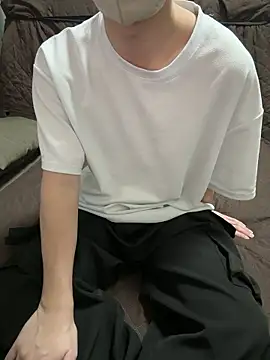 Snapshot of tubasa1216 chatting on 01-13-26, 12:09 tubasa1216 online show from 01-13-26, 12:09