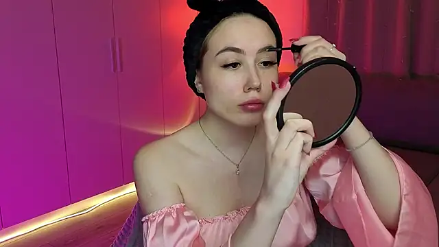 Snapshot of Aurelia_Voss chatting on 02-21-26, 05:53 Aurelia Voss online show from 02-21-26, 05:53