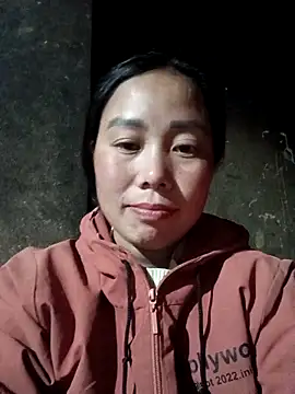 Chloe-ee online show from 12-17-25, 12:37