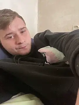 Snapshot of Fantastic6 chatting on 02-07-26, 10:23 Fantastic6 online show from 02-07-26, 10:23