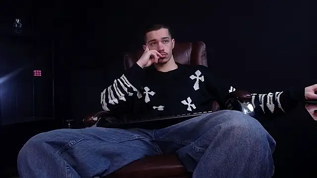 KaydenDrew online show from 01-12-26, 05:14