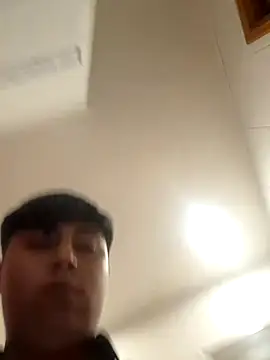 Snapshot of lucas1890 chatting on 12-16-25, 09:13 lucas1890 online show from 12-16-25, 09:13